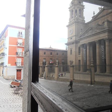 Plaza Catedral Hostel Pamplona Camera foto