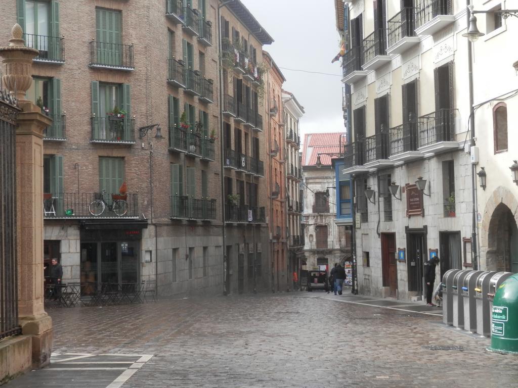 Plaza Catedral Hostel Pamplona Esterno foto